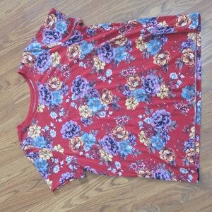 TORRID Floral T-shirt - Size 1